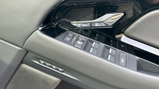 Land Rover Range Rover Evoque 2.0 D200 Autobiography 5dr Auto [Revised] Diesel Hatchback